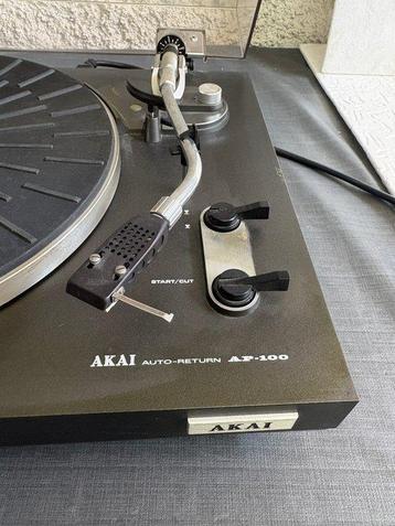Akai - AP-100 Platenspeler beschikbaar voor biedingen