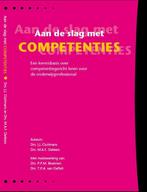 Aan de slag met competenties 9789077333150 J.J. Cluitmans, Boeken, Schoolboeken, Verzenden, Gelezen, J.J. Cluitmans