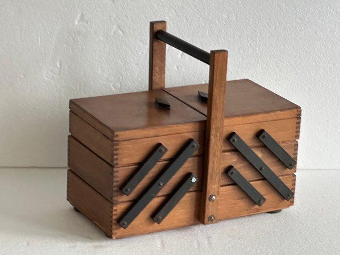 Boîte à couture - Bois - Naaidoos trapmodel, Antiek en Kunst, Curiosa en Brocante