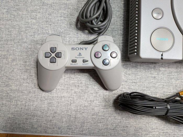 Sony - Playstation 1 (PS1) - SCPH-5500 Japanese NTSC Console, Games en Spelcomputers, Spelcomputers | Overige Accessoires
