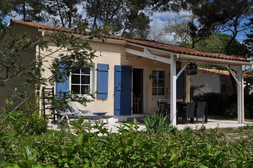 6 pers vakantiehuis Domaine Etang Vallier Charente, Vakantie, Vakantie | Autovakanties, Recreatiepark, Aan meer of rivier, In bergen of heuvels
