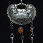 Clé de ceinture en argent en forme dopium - Argent - Chine