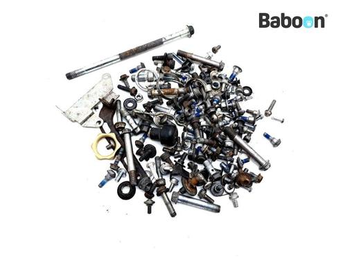 Bouten en Moeren Suzuki GSX R 600 2008-2010 (GSXR600, Motoren, Onderdelen | Suzuki, Gebruikt, Verzenden