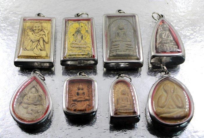 8 pendentifs talismans / amulettes pour la méditation, la, Antiek en Kunst, Kunst | Niet-Westerse kunst