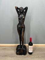 sculptuur, Hoge staande dame in bikini - 77 cm - Hout