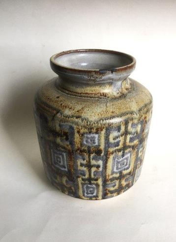 Pottenbakkerij De Vuurvogel, Milsbeek (NL) - Vase - Faïence