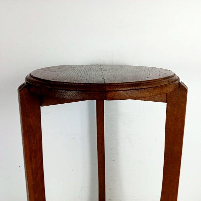 Amsterdamse School - Bijzettafel - Hout, eik - Piëdestal /, Antiquités & Art, Art | Objets design