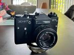 Zenit ET Black (K1350) + MC Helios-44M-6 f2/58mm ( near mint, Nieuw