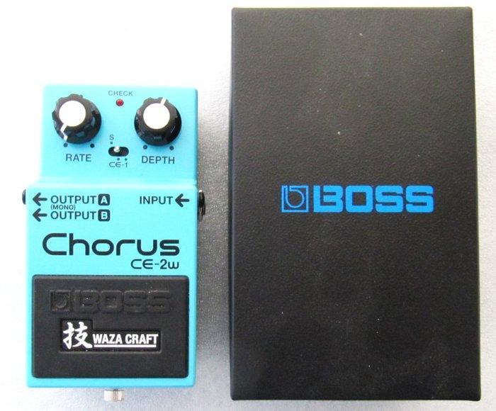 Boss Chorus CE-2w Waza Craft - Pédale de chorus, flanger,, Muziek en Instrumenten, Snaarinstrumenten | Gitaren | Akoestisch