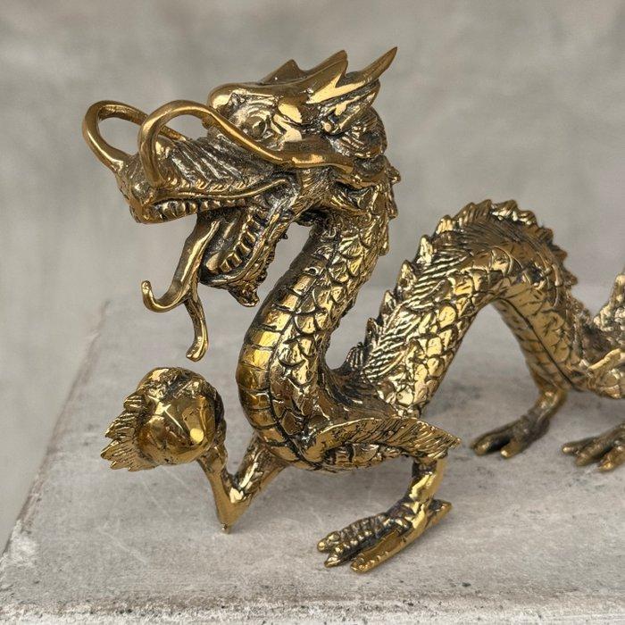 sculptuur, NO RESERVE PRICE - Golden Chinese Dragon, Antiek en Kunst, Kunst | Designobjecten