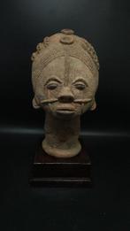 een schitterend grafportret - Achantis - Ghana (Zonder