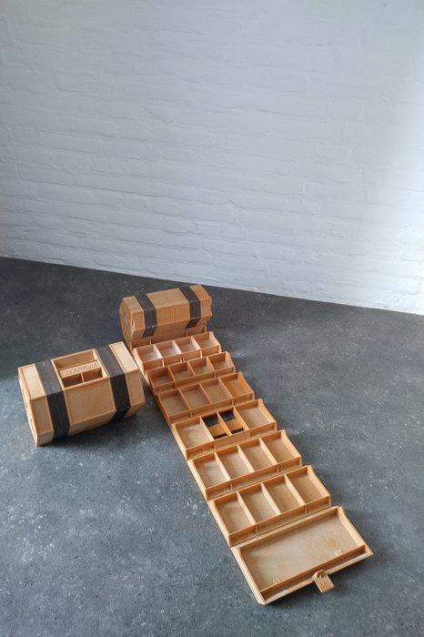 Rolykit - Vandermolen BV - Samuel Meijering, i.s.m. Gied, Antiek en Kunst, Antiek | Meubels | Stoelen en Sofa's