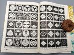 Correct Crest Catalog / Japanse familiesymbolen en de, Antiek en Kunst