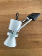 iGuzzini - Lamp (28) - Aluminium - Een pictogramobject, Antiek en Kunst