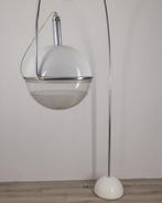 Harvey Guzzini - Fabio Lenci - Lampadaire arqué -