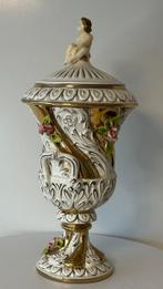 Vase - Porcelaine - Urne Magnifique
