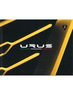 2021 LAMBORGHINI URUS HARDBACK BROCHURE RUSSISCH, Boeken, Nieuw