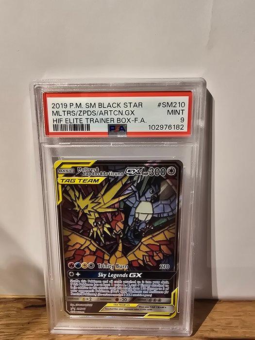 Pokémon Graded card - Moltres & Zapdos & Articuno GX SM210, Hobby en Vrije tijd, Verzamelkaartspellen | Pokémon