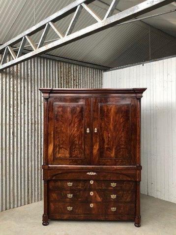Armoire - cabinet, armoire, machine à repasser, armoire,