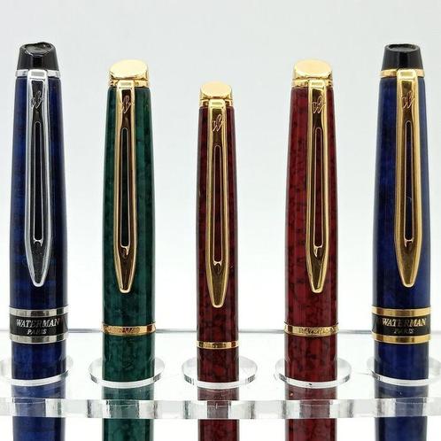 Pluma estilográfica (1) & Bolígrafos (4) - Waterman -, Verzamelen, Pennenverzamelingen
