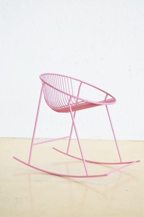 Equilibri-furniture - Viewport Studio - Schommelstoel -, Antiek en Kunst, Curiosa en Brocante