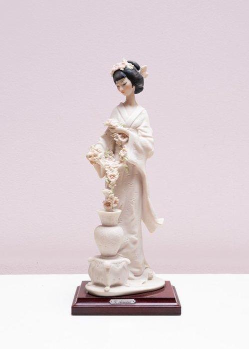 Giuseppe Armani - Capodimonte - Figurine, Geisha -, Antiquités & Art, Antiquités | Verre & Cristal