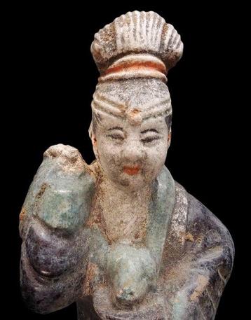 Chinois ancien - Servante en céramique émaillée sancai -