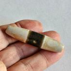 Oud-Tibetaans / Nepalees Gegraveerde agaat Kraal talisman -