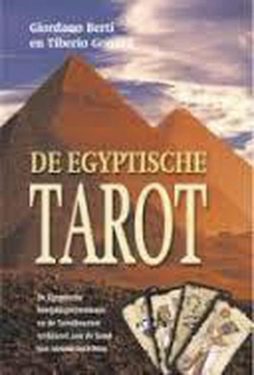 EGYPTISCHE TAROT BOEK 9789063784287 G. Berti, Boeken, Esoterie en Spiritualiteit, Gelezen, Verzenden