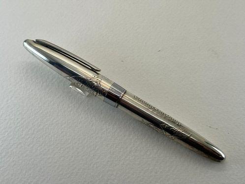 Pilot - Silver Dragon - Stylo à plume, Verzamelen, Pennenverzamelingen