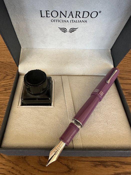 Leonardo Officina Italiana - MZG ebanite viola - #8 steel, Verzamelen, Pennenverzamelingen