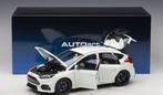 Autoart 1:18 - Voiture miniature - Ford Focus RS 2016 -, Nieuw