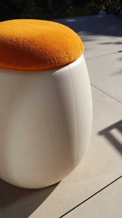 Maison Allibert - Opbergkoffer - PVC - « Het Ei » van, Antiek en Kunst, Antiek | Meubels | Stoelen en Sofa's