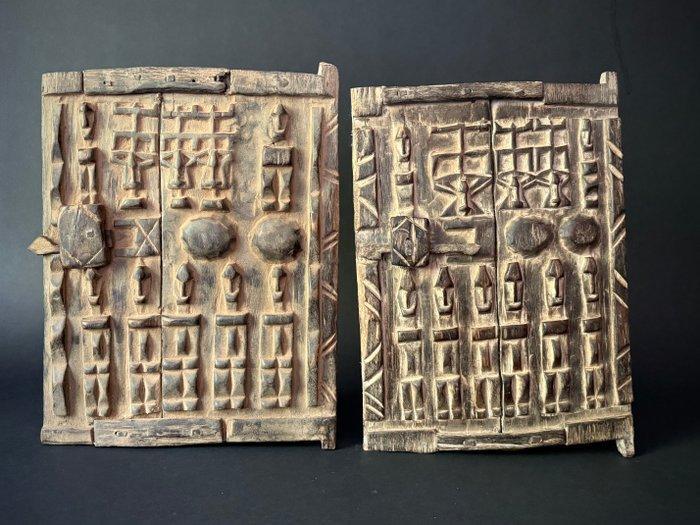 Deuren van een graanschuur - Dogon - Mali (Zonder, Antiek en Kunst, Kunst | Niet-Westerse kunst