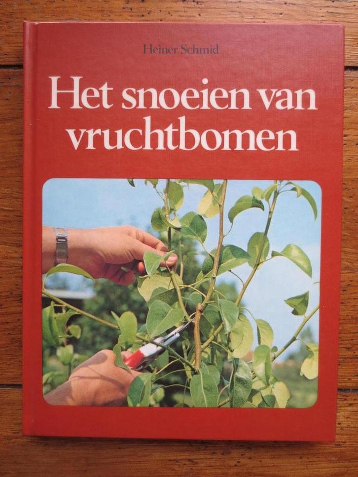 Snoeien van vruchtbomen 9789003957801 Schmid, Boeken, Hobby en Vrije tijd, Gelezen, Verzenden
