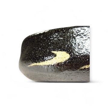 Bol en forme de théière noire, à flux fluide, sculpté à