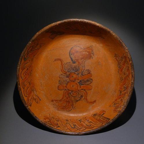 Maya, Terracotta Schotel met een glyph. 24 cm D. 600 - 900, Verzamelen, Mineralen en Fossielen