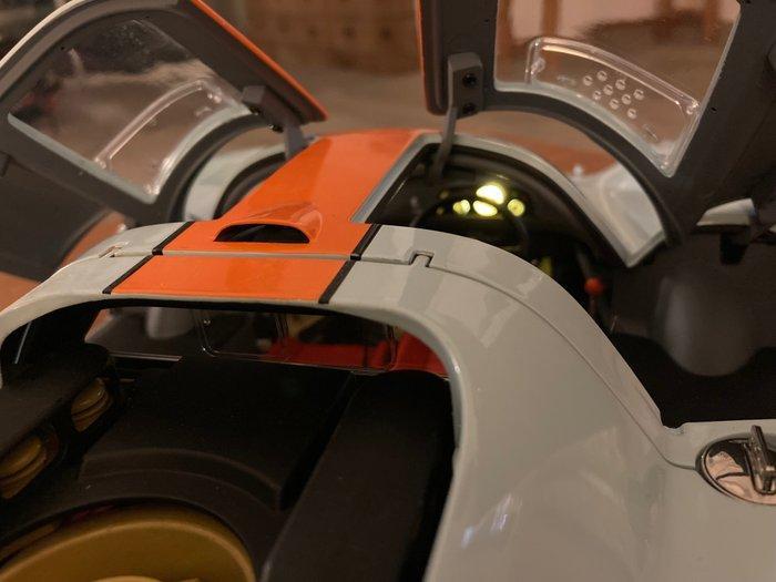IXO 1:8 - Model raceauto - Porsche 917 IXO 1/8, Hobby en Vrije tijd, Modelauto's | 1:5 tot 1:12