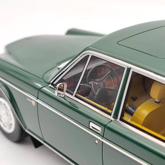 DNA Collectibles 1:18 - Modelauto - Volvo 164 E - 1969 -, Hobby en Vrije tijd, Modelauto's | 1:5 tot 1:12