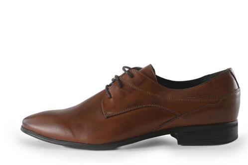 Bugatti Nette schoenen in maat 44 Bruin | 5% extra korting, Kleding | Heren, Schoenen, Bruin, Zo goed als nieuw, Overige typen