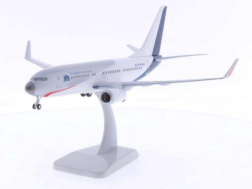 Schaal 1:200 Hogan 11601 Boeing 737-700 Government of the..., Hobby en Vrije tijd, Modelbouw | Vliegtuigen en Helikopters, Gebruikt