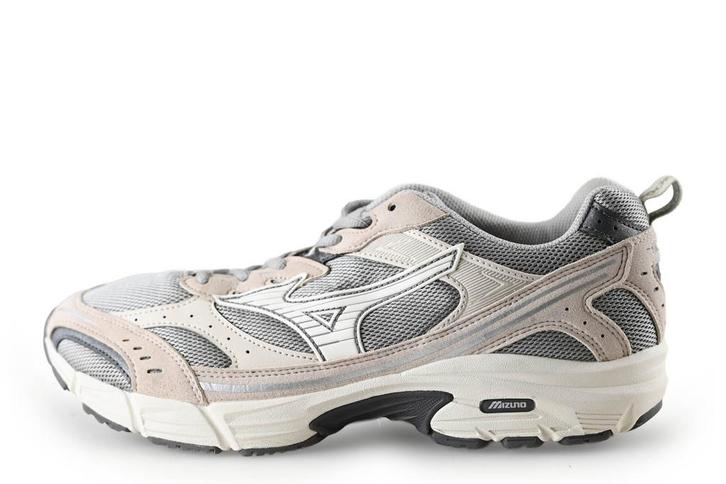 Mizuno sneakers in maat 43 Grijs | 5% korting, Kleding | Heren, Schoenen, Overige kleuren, Zo goed als nieuw, Sneakers, Verzenden