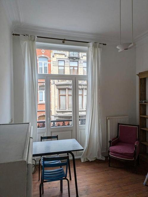 Huis aan Rue des Francs, Etterbeek, Immo, Appartements & Studios à louer