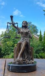 naar mayer - sculptuur, Godin van gerechtigheid - 25.5 cm -