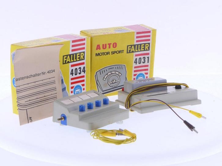 Schaal H0 Faller AMS 4034 en 4019 schakelblok en gelijkri..., Hobby en Vrije tijd, Modeltreinen | H0, Overige typen, Gebruikt