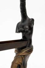 Salvador Dali (1904-1989) - Sculpture, Venus à la giraffe -