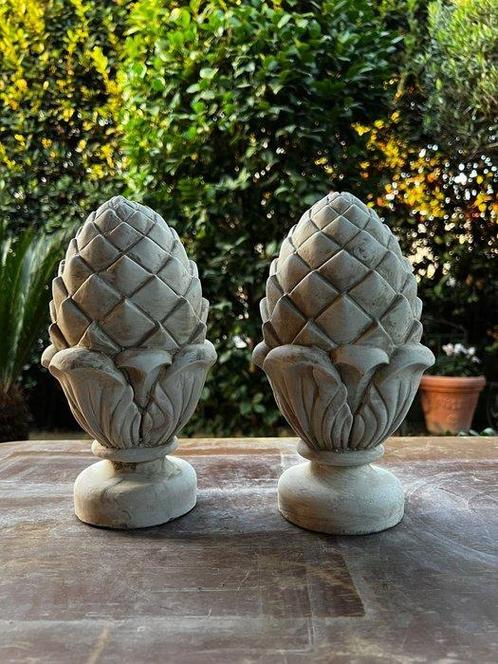 Sculpture, paire de pommes de pin françaises - poussière de, Antiquités & Art, Curiosités & Brocante