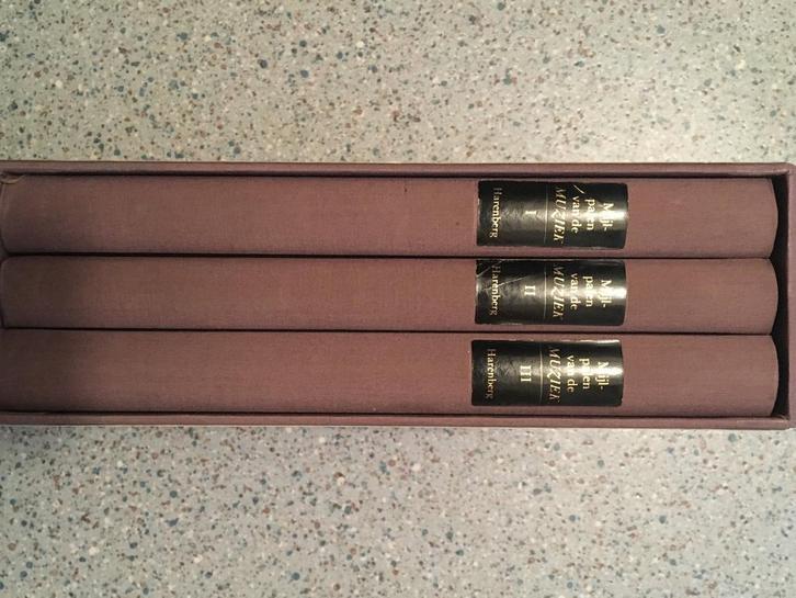 MIJLPALEN VAN DE MUZIEK (3 DLN CASSETTE) 9789073942059, Boeken, Overige Boeken, Gelezen, Verzenden