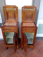 Nachtkastje (2) - Walnoot, Wortelnotenhout, Marmer, Messing, Antiek en Kunst