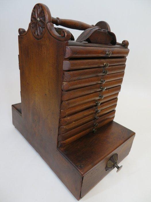 Verzamel kast met 24 lades, voor munten/penningen? - Armoire, Antiek en Kunst, Antiek | Overige Antiek